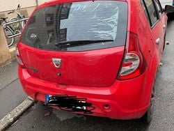 Rot Gebraucht 2010 Dacia Sandero Kleinwagen | 1.000 € (Guter Preis)