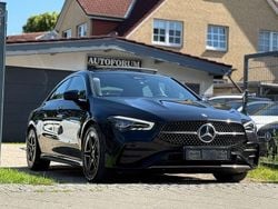Schwarz Gebraucht 2024 Mercedes CLA200 AMG Coupé | 35.900 € (Fairer Preis)