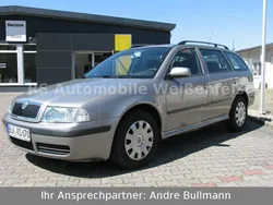 Beige Gebraucht 2007 Skoda Octavia Tour Kombi | 4.450 € (Teuer)