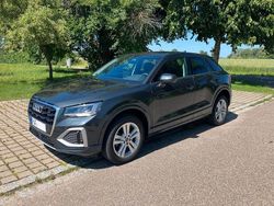 Grau Gebraucht 2024 Audi Q2 Advanced Plus SUV | 25.400 € (Guter Preis)