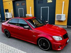 Rot Gebraucht 2008 Mercedes C63 AMG AMG Limousine | 39.000 €