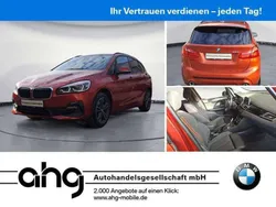 Sunset orange metallic Gebraucht 2018 BMW 220 Sport Line Van / Kleinbus | 18.860 € (Fairer Preis)