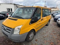 Gelb Gebraucht 2011 Ford Transit Kombi | 3.490 € (Guter Preis)