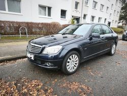 Blau Gebraucht 2009 Mercedes C180 Limousine | 5.300 €