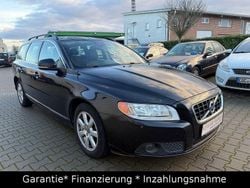 Schwarz Gebraucht 2012 Volvo V70 Kinetic Kombi | 6.900 € (Guter Preis)
