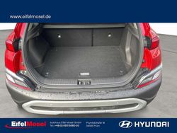 Rot Gebraucht 2021 Hyundai Kona SUV | 22.960 € (Etwas zu teuer)