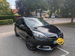 Schwarz Gebraucht 2014 Renault Grand Scénic III Bose Edition Van / Kleinbus | 5.950 € (Fairer Preis)