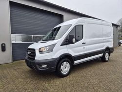 Frozen white Gebraucht 2024 Ford Transit Trend Van / Kleinbus | 43.690 €