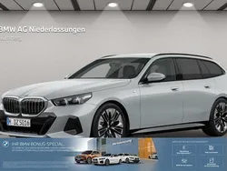 Grau Gebraucht 2024 BMW 520 Comfort Edition Kombi | 55.195 € (Guter Preis)