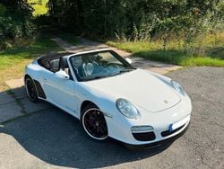 Weiß Gebraucht 2009 Porsche 911 Carrera 4S Chrono Cabrio | 62.500 € (Fairer Preis)