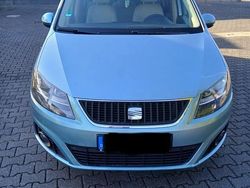 Blau Gebraucht 2014 Seat Alhambra Van / Kleinbus | 11.000 € (Etwas zu teuer)