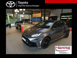 Palladiumsilber metallic Gebraucht 2024 Toyota Yaris Kleinwagen | 48.900 € (Fairer Preis)