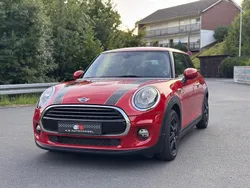 Rot Gebraucht 2015 Mini Cooper Kleinwagen | 11.690 € (Fairer Preis)