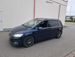 Blau Gebraucht 2016 VW Touran Van / Kleinbus | 15.000 € (Etwas zu teuer)