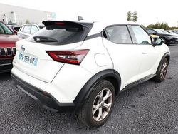 Weiß metallic weiß metallic Gebraucht 2021 Nissan Juke N-Connecta SUV | 16.260 € (Fairer Preis)