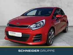 Rot Gebraucht 2016 Kia Rio Spirit Kleinwagen | 8.490 € (Fairer Preis)