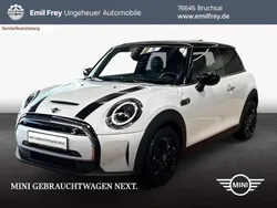 Nanuq white metallic Gebraucht 2023 Mini Cooper SE Kleinwagen | 22.990 € (Fairer Preis)