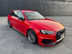 Rot Gebraucht 2019 Audi RS4 Ambiente Kombi | 59.999 € (Teuer)