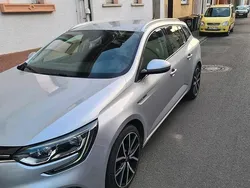 Silber Gebraucht 2017 Renault Mégane GrandTour Kombi | 7.900 € (Guter Preis)