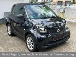 Schwarz Gebraucht 2019 Smart ForTwo Coupé Kleinwagen | 9.999 € (Guter Preis)