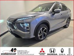 Grau Gebraucht 2021 Mitsubishi Eclipse Cross Top SUV | 25.980 € (Etwas zu teuer)