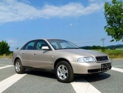 Beige metallic Gebraucht 2000 Audi A4 Limousine | 3.400 € (Guter Preis)
