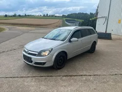 Silber Gebraucht 2004 Opel Astra Kombi | 1.300 € (Fairer Preis)