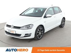 Weiß Gebraucht 2015 VW Golf VII LOUNGE Limousine | 12.180 € (Fairer Preis)