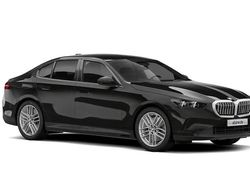 Saphirschwarz metallic(schwarz) Neu 2025 BMW 520 Comfort Edition Limousine | 81.710 €