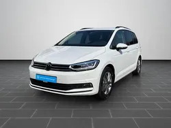 Pure white (metallic) Gebraucht 2025 VW Touran Comfortline Van / Kleinbus | 34.900 € (Fairer Preis)