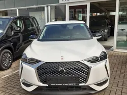 Lack weiss banquise/typ aussen Gebraucht 2022 DS Automobiles DS3 Crossback E-Tense SUV | 29.990 €