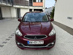 Rot Gebraucht 2016 Mitsubishi Space Star Edition+ Kleinwagen | 4.100 € (Fairer Preis)