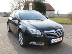 Schwarz Gebraucht 2012 Opel Insignia Innovation Kombi | 2.500 € (Superpreis)