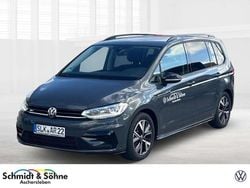 Grau Gebraucht 2024 VW Touran Style Van / Kleinbus | 36.810 € (Superpreis)
