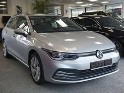 Reflexsilber Gebraucht 2021 VW Golf VIII Style Kombi | 21.999 € (Guter Preis)