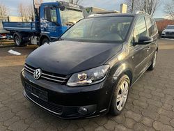 Schwarz Gebraucht 2014 VW Touran Cup Van / Kleinbus | 12.500 € (Fairer Preis)