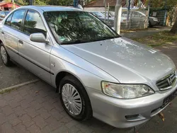 Grau Gebraucht 2001 Honda Accord Limousine | 2.450 € (Fairer Preis)