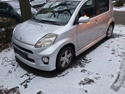 Silber Gebraucht 2007 Daihatsu Sirion Kleinwagen | 1.090 € (Guter Preis)