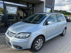Blau Gebraucht 2008 VW Golf Plus Cross United Van / Kleinbus | 2.790 € (Superpreis)