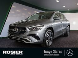 Schwarz / kosmosschwarz (metallic) Gebraucht 2024 Mercedes GLA220 Advanced SUV | 42.176 € (Fairer Preis)