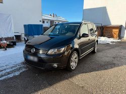 Schwarz Gebraucht 2014 VW Touran Van / Kleinbus | 9.900 € (Fairer Preis)