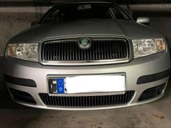 Silber Gebraucht 2005 Skoda Fabia Kleinwagen | 1.250 € (Guter Preis)