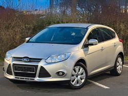 Silber Gebraucht 2013 Ford Focus Limousine | 2.999 € (Guter Preis)