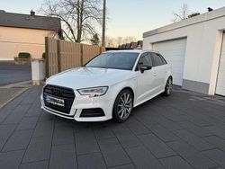 Weiß Gebraucht 2018 Audi A3 S-Line Limousine | 18.500 € (Fairer Preis)