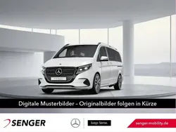 Weiß Gebraucht 2024 Mercedes V300 Avantgarde Van / Kleinbus | 78.450 € (Teuer)