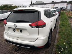 Weiß metallic weiß metallic Gebraucht 2018 Nissan X-Trail Tekna SUV | 21.225 € (Teuer)