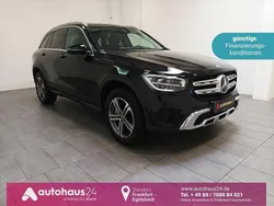 Schwarz Gebraucht 2022 Mercedes GLC300e SUV | 34.970 € (Fairer Preis)