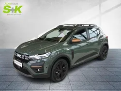 Safarigrüngrau (grau) Gebraucht 2024 Dacia Sandero Extreme Kleinwagen | 17.490 € (Fairer Preis)