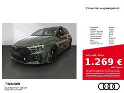Grün Neu 2026 Audi RS3 Sportback Kleinwagen | 90.390 €