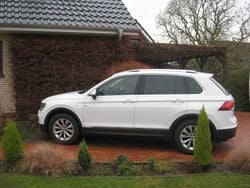 Weiß Gebraucht 2019 VW Tiguan Join SUV | 20.500 € (Superpreis)